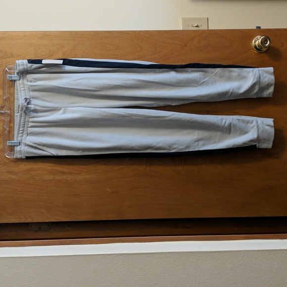 2 piece velour lounge set - Picture 10 of 14